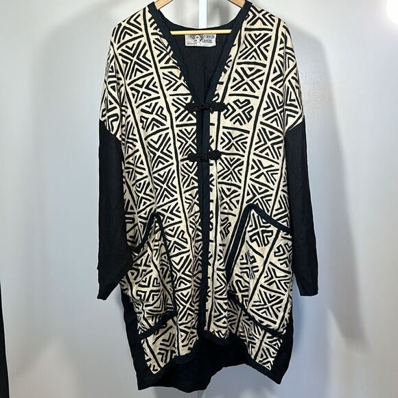 FIXSUN CASUAL Women's Linen Tribal Print Oversized Jacket Black/Cream One Size - Picture 2 of 12